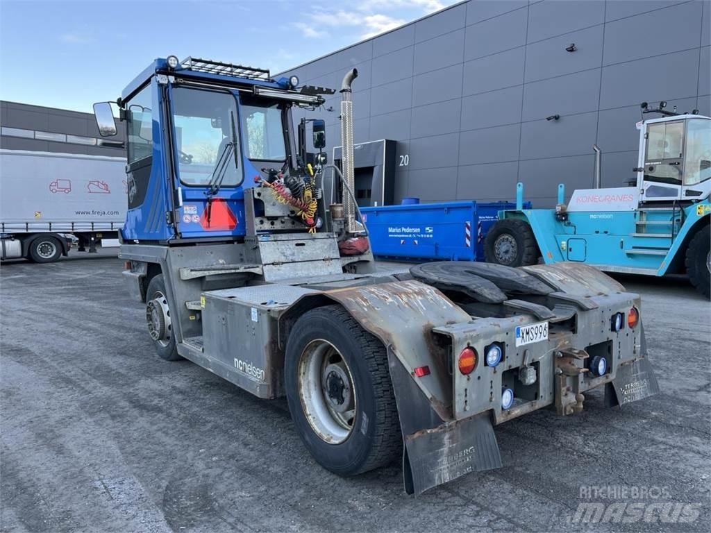 Terberg RT223 4X4 Manipulace s materiálem – ostatní