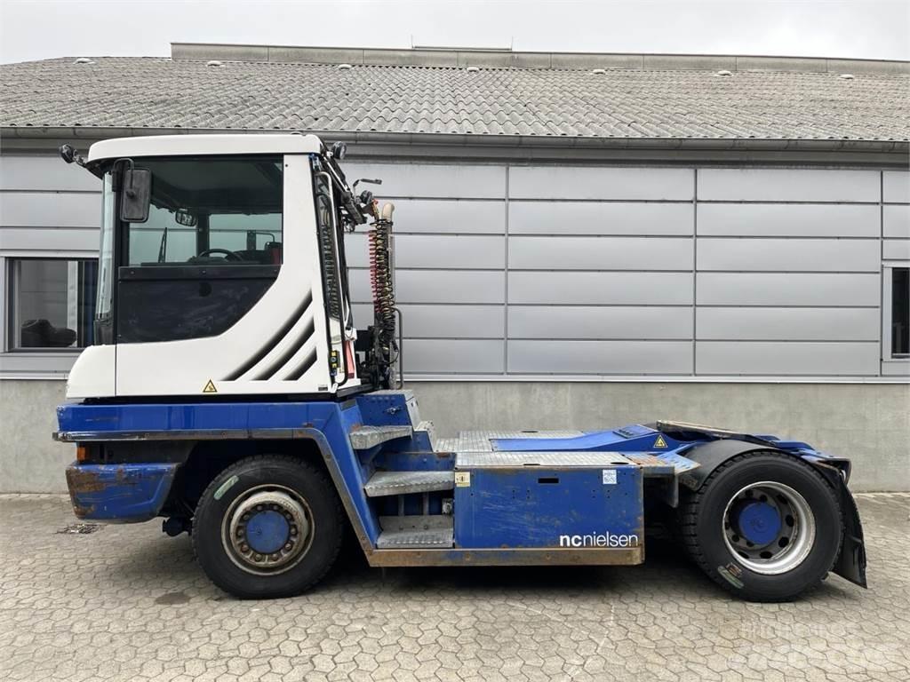 Terberg RT223 4X4 Manipulace s materiálem – ostatní