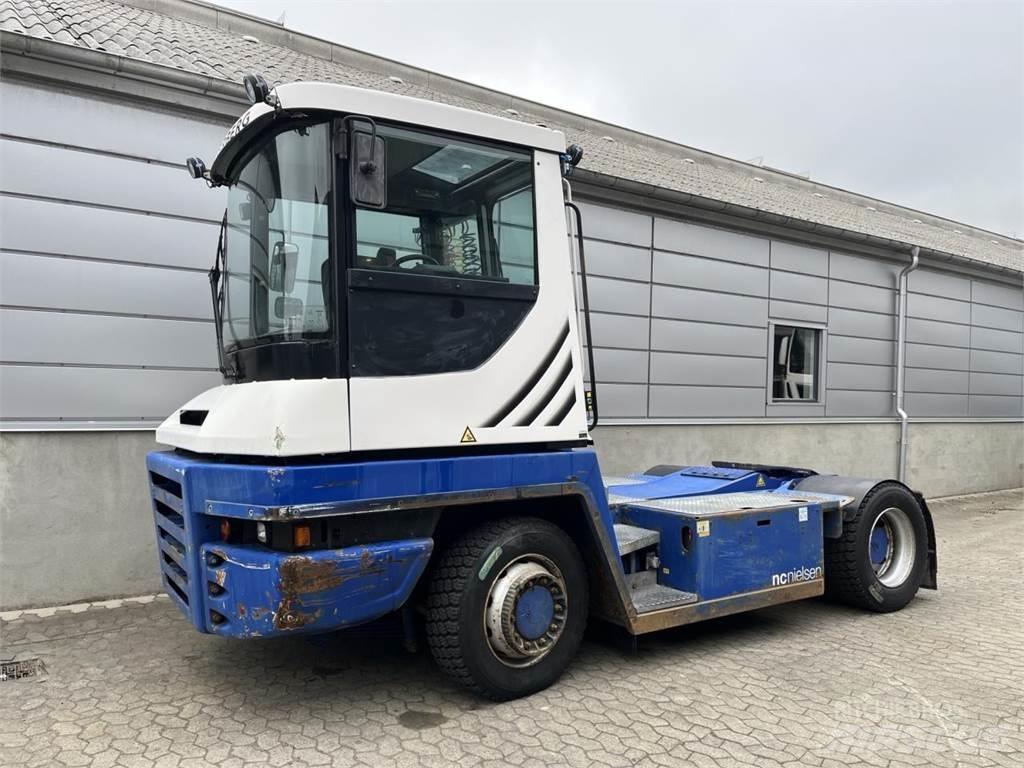 Terberg RT223 4X4 Manipulace s materiálem – ostatní