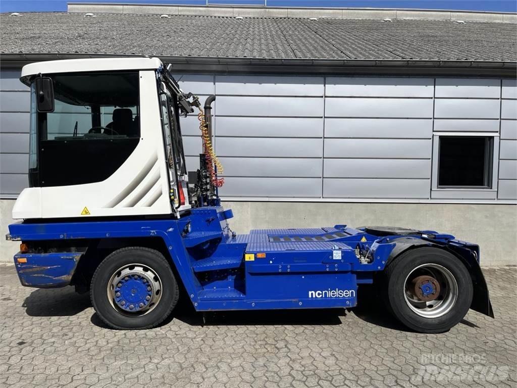 Terberg RT223 4X4 Manipulace s materiálem – ostatní