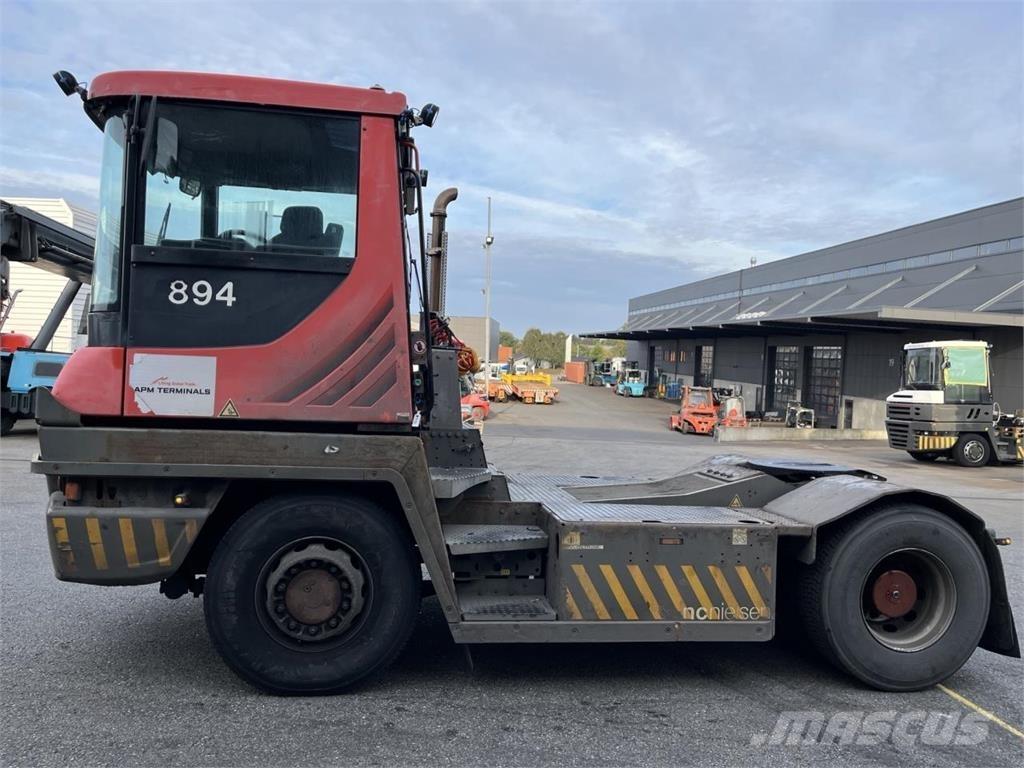 Terberg RT223 4X4 Manipulace s materiálem – ostatní