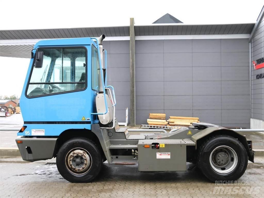 Terberg YT182 4X2 Manipulace s materiálem – ostatní