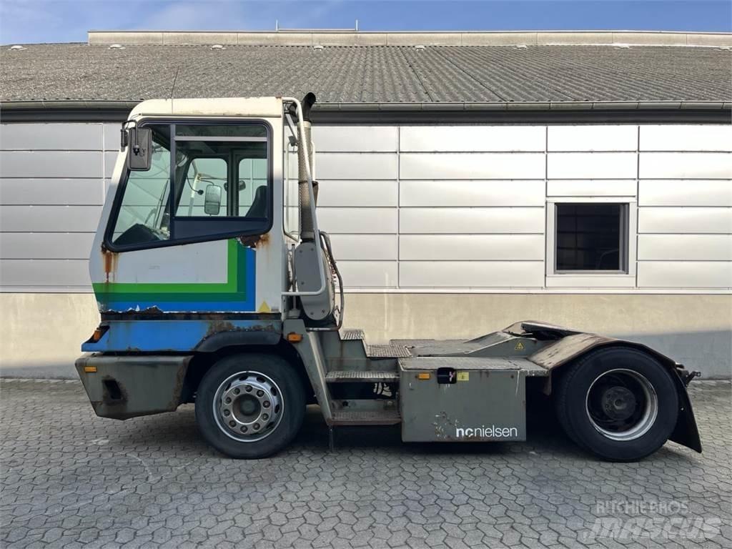 Terberg YT182 4X2 Manipulace s materiálem – ostatní