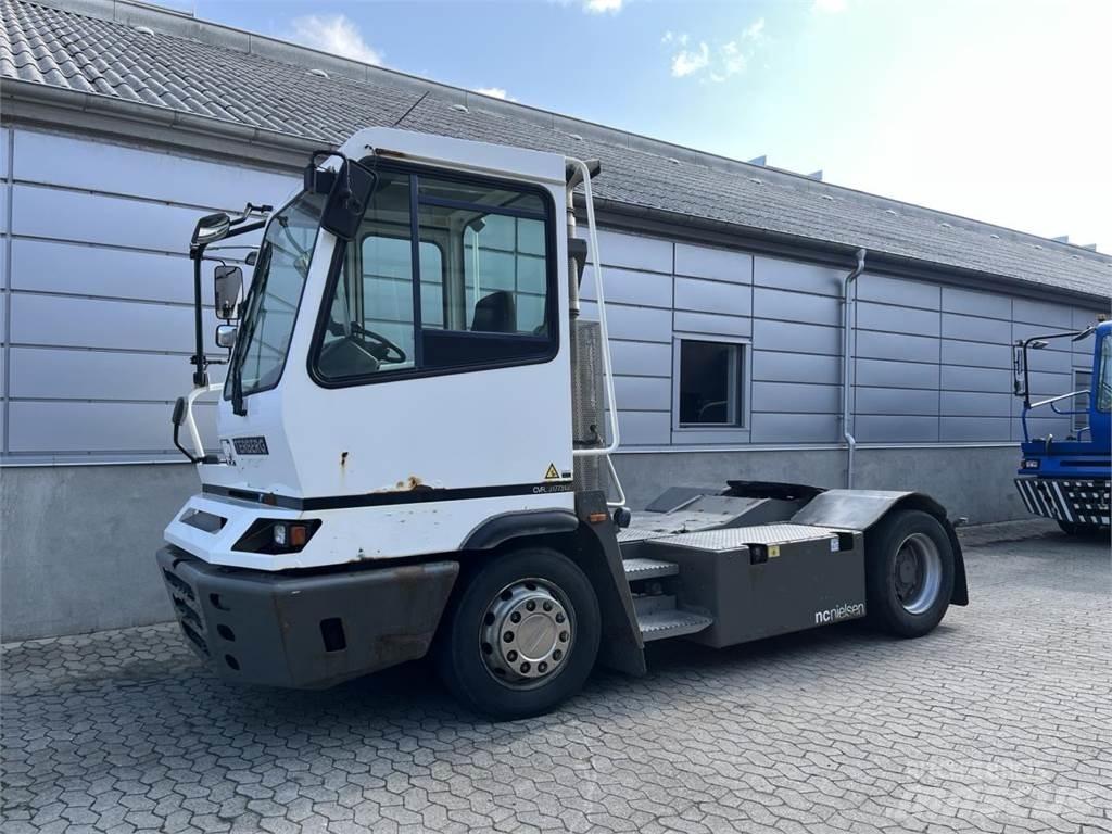 Terberg YT182 4X2 Manipulace s materiálem – ostatní