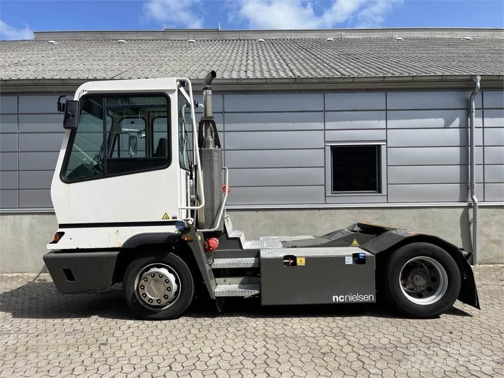 Terberg YT222 4X2 Manipulace s materiálem – ostatní