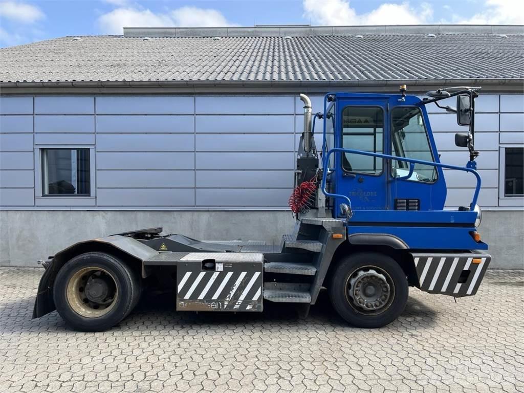 Terberg YT222 4X2 Manipulace s materiálem – ostatní