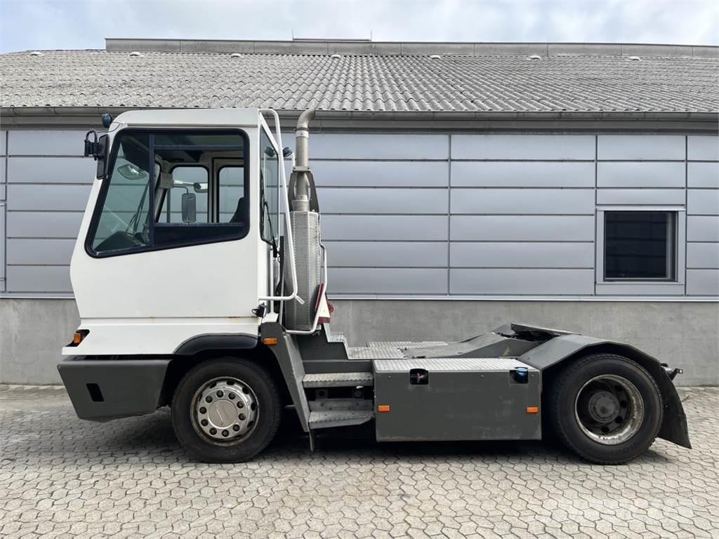 Terberg YT222 4x2 Manipulace s materiálem – ostatní