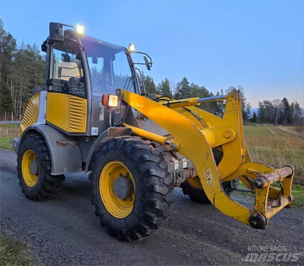 Atlas AR60 Kolové nakladače