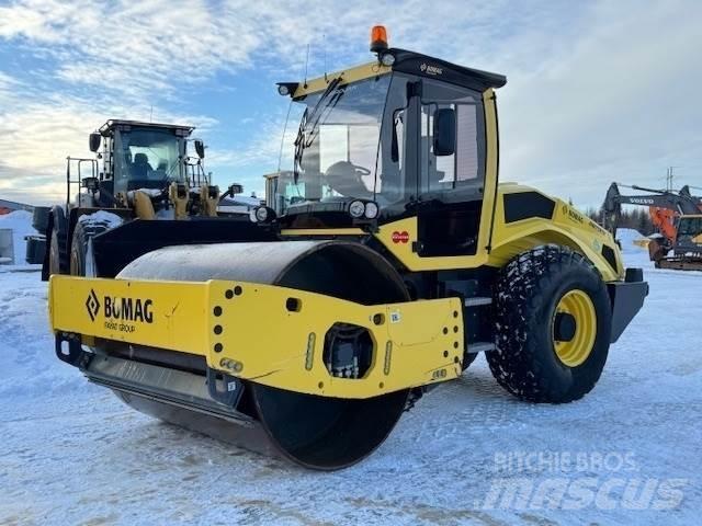 Bomag BW 213D-5 Stavebnictví - ostatní