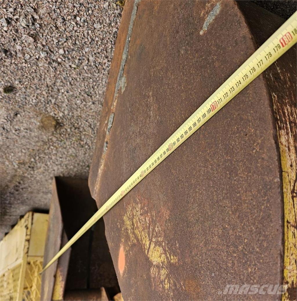 BSV Kahmari Další nakladače, rypadla a příslušenství