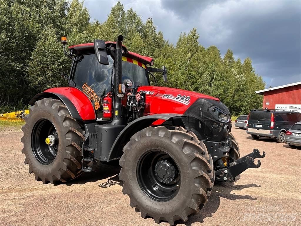 Case IH 240 Traktory