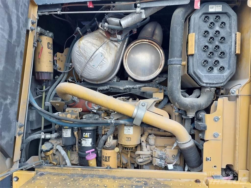 CAT 120 Grejdry