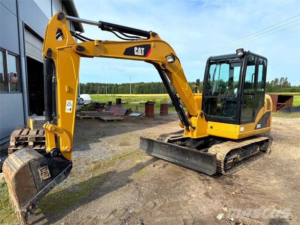 CAT 306D Mini rýpadla < 7t