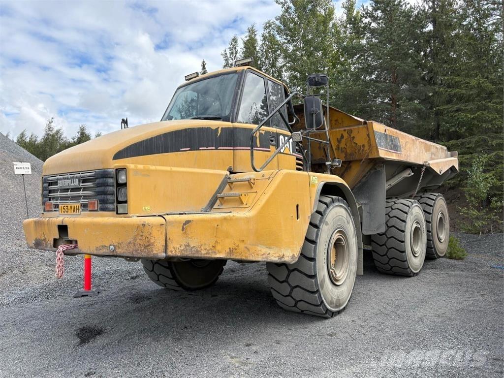 CAT 740 Kloubové dempry