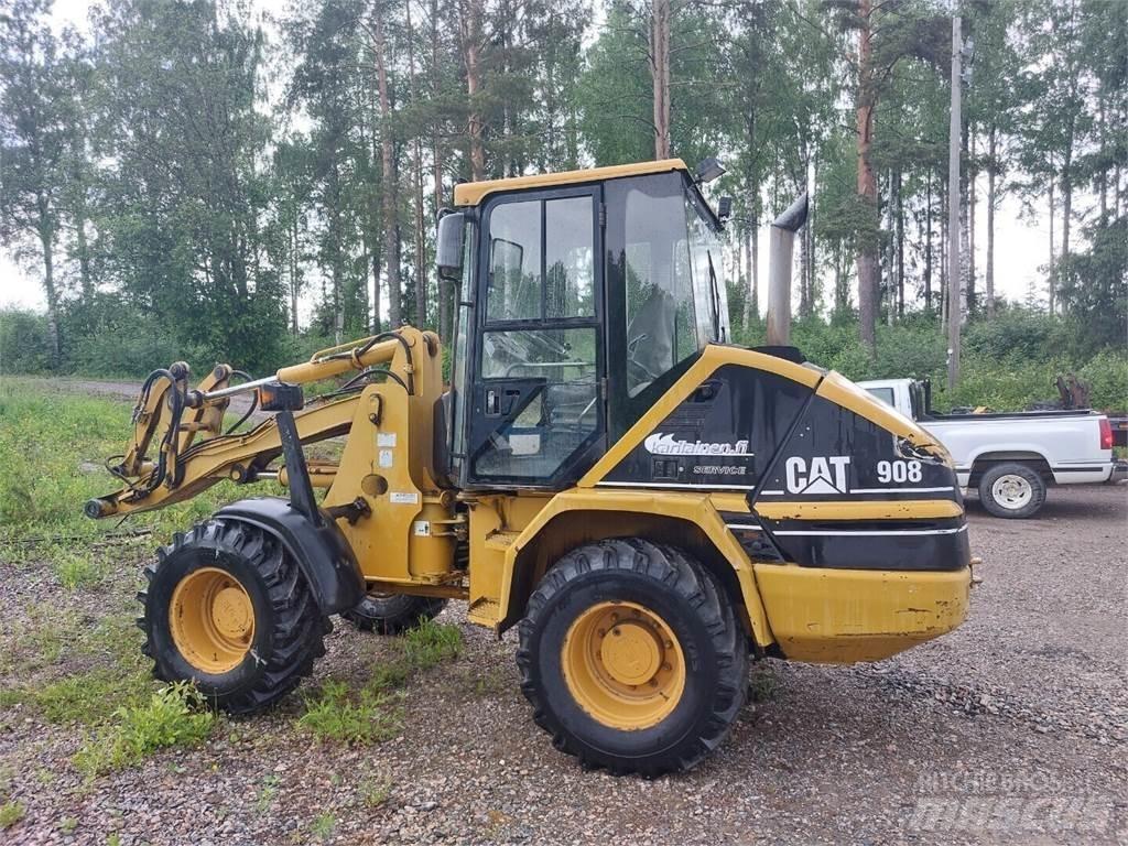 CAT 908 Kolové nakladače