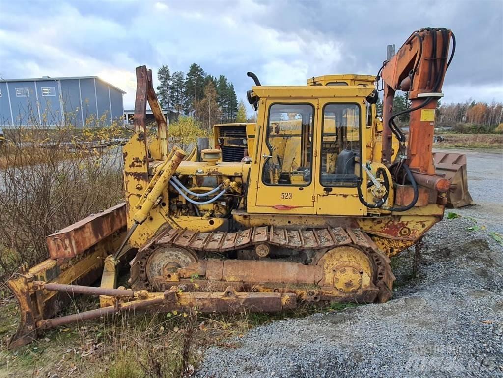 CAT D4D Pásové dozery