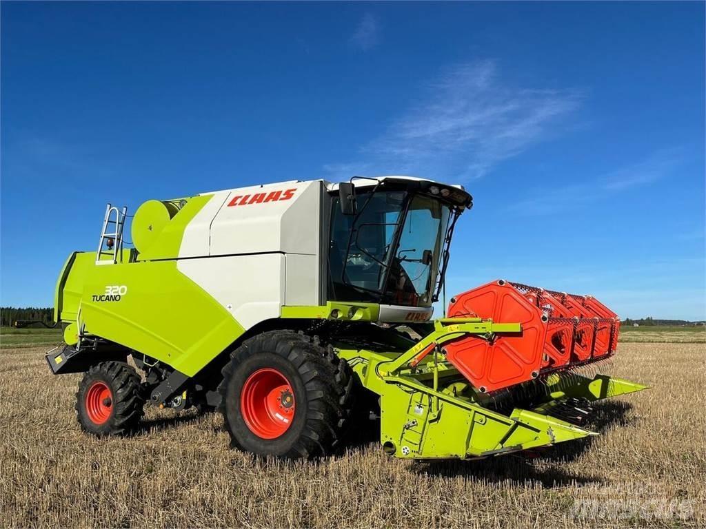 CLAAS Tucano 320 Sklízecí mlátičky