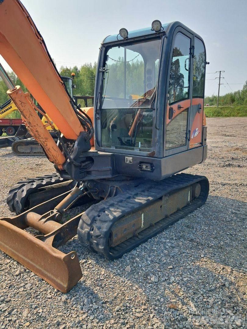 Daewoo 55 Mini rýpadla < 7t