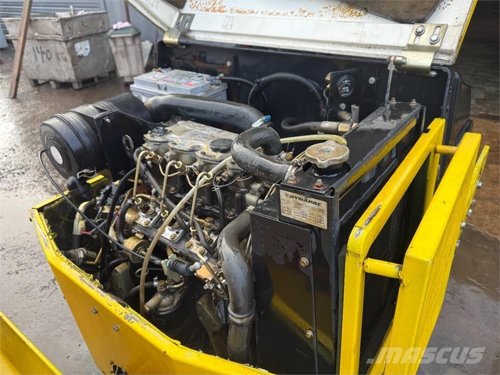 Dynapac CC 100 Stavebnictví - ostatní