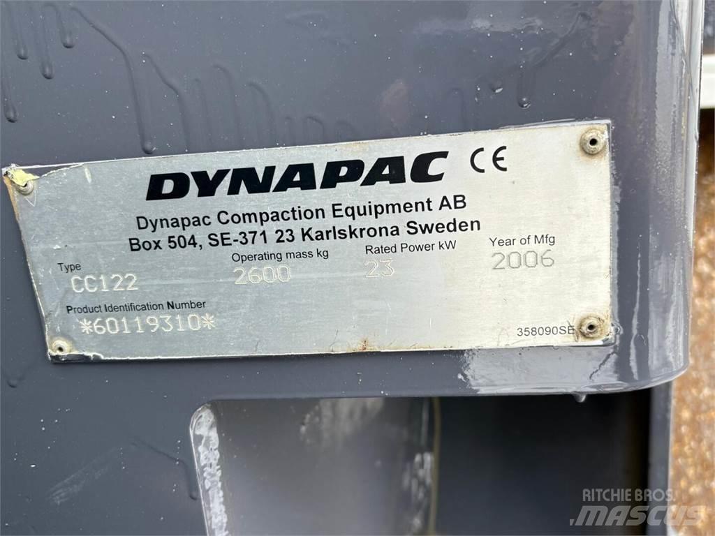 Dynapac CC122 Ostatní
