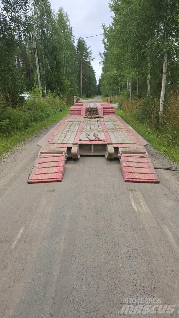 Hafo 3-akselinen Nákladní vozy na přepravu automobilů