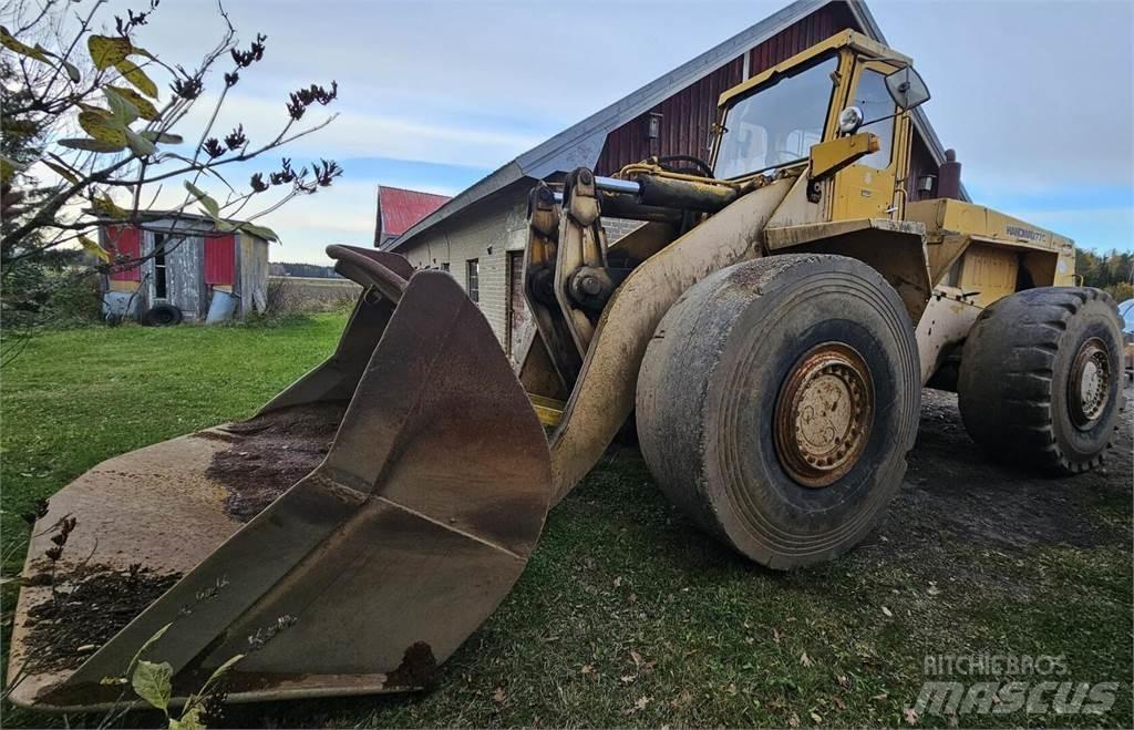 Hanomag 77C Kolové nakladače