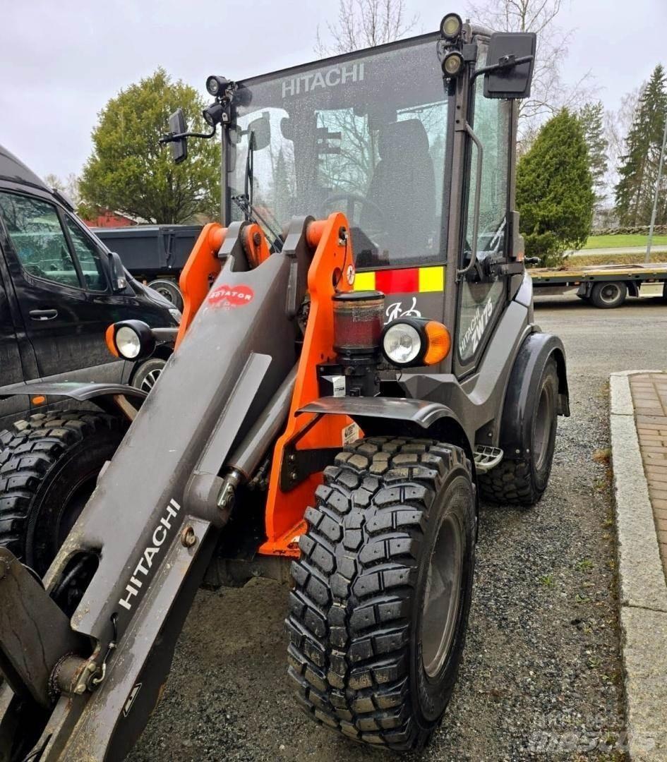 Hitachi ZW75 Mininakladače