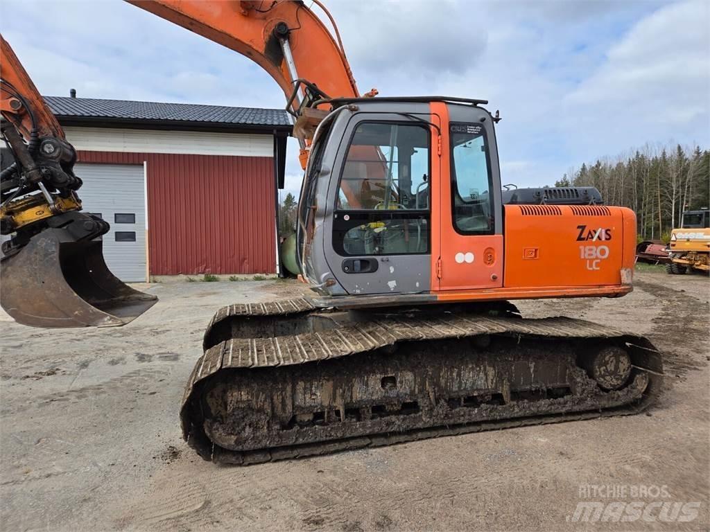 Hitachi ZX180 LC Pásová rýpadla