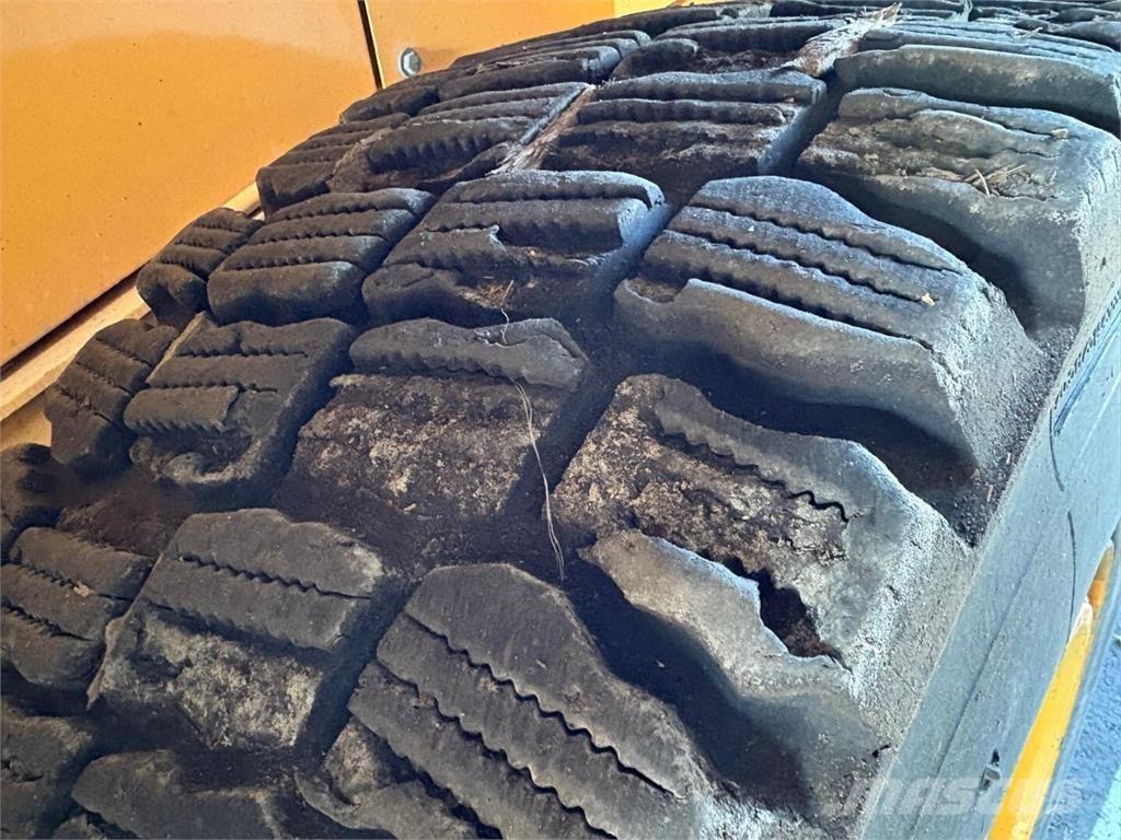 Hyundai HL 757-9 Kolové nakladače