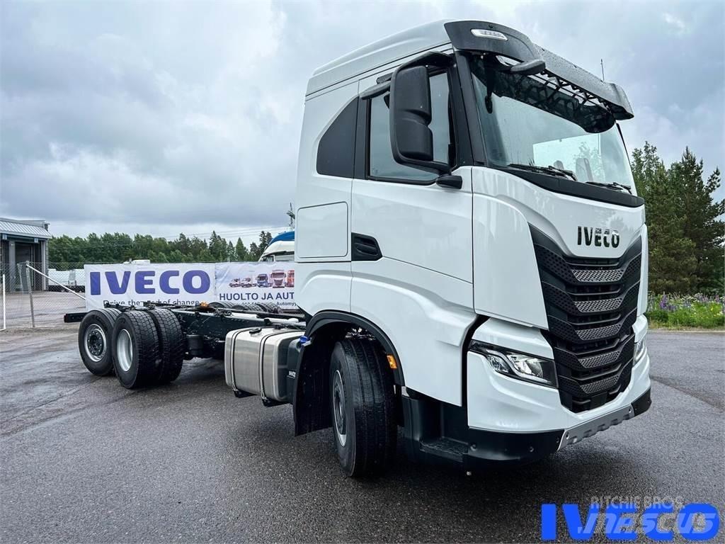 Iveco X-WAY Další