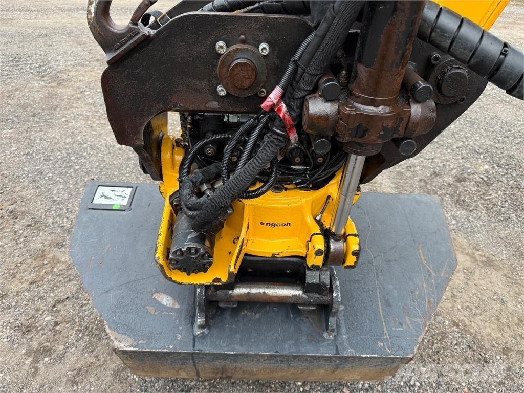 JCB 4 CX ECO Rýpadlo-nakladače