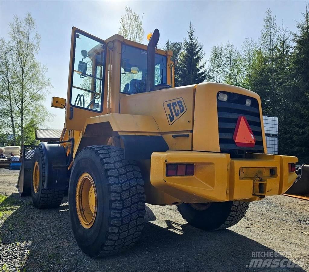 JCB 436 B HT Kolové nakladače