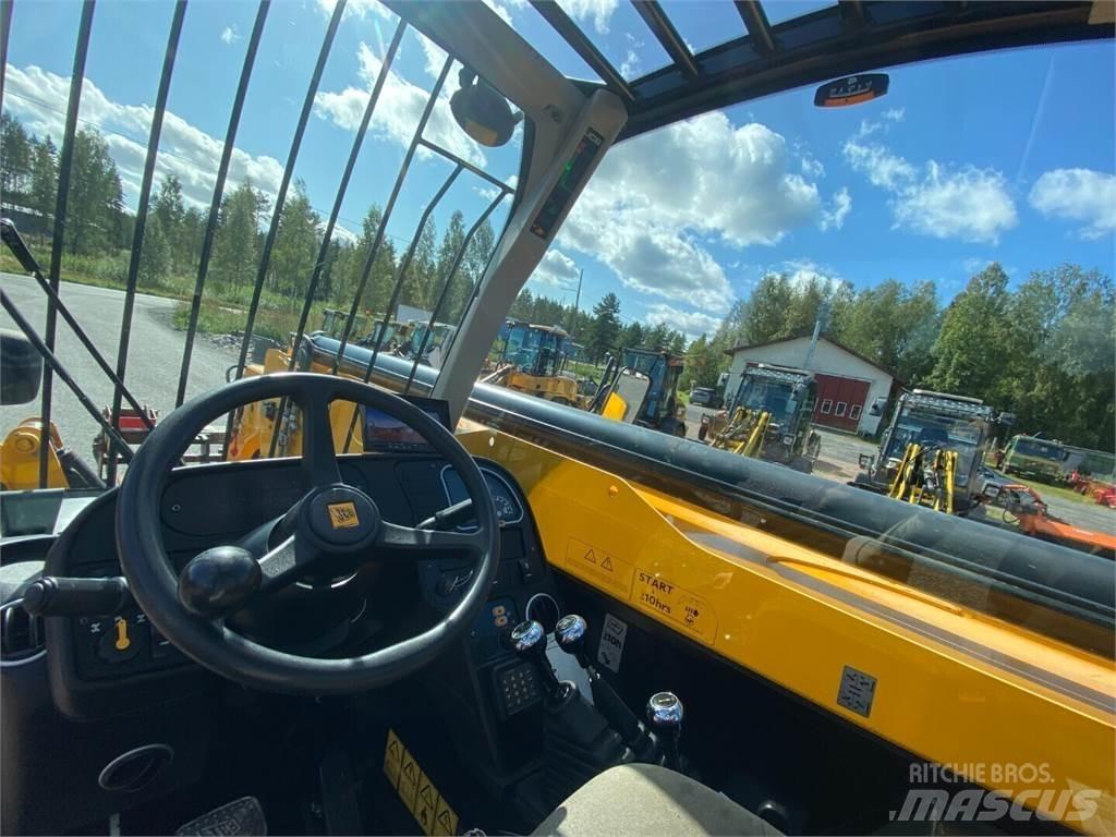 JCB 535-125 Teleskopické manipulátory