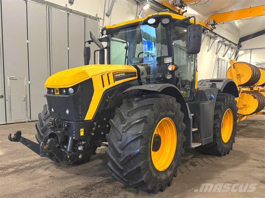 JCB Fastrack 4220 Traktory
