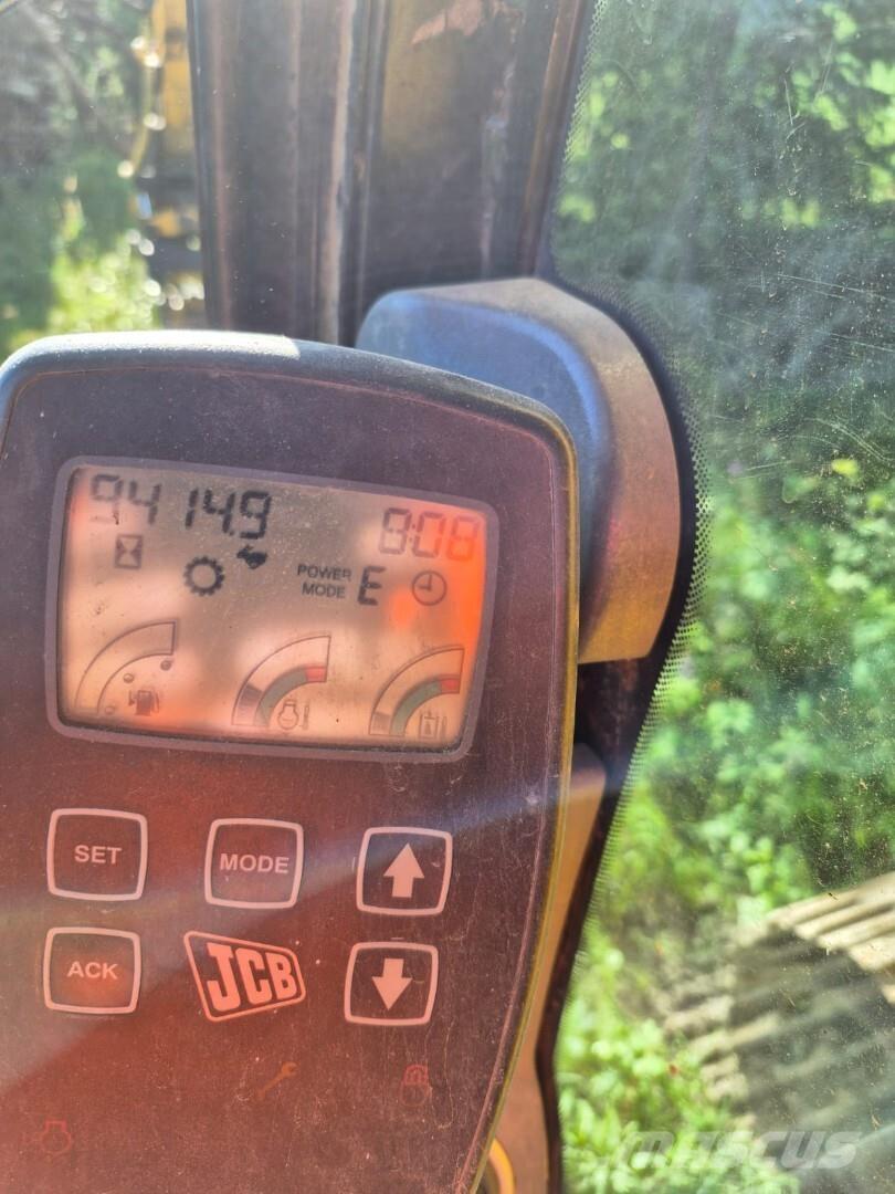 JCB JS 160 MYYTY !!! Pásová rýpadla