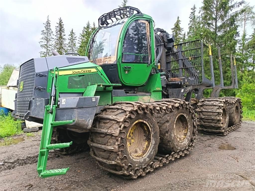 John Deere 1010G Vyvážecí traktory