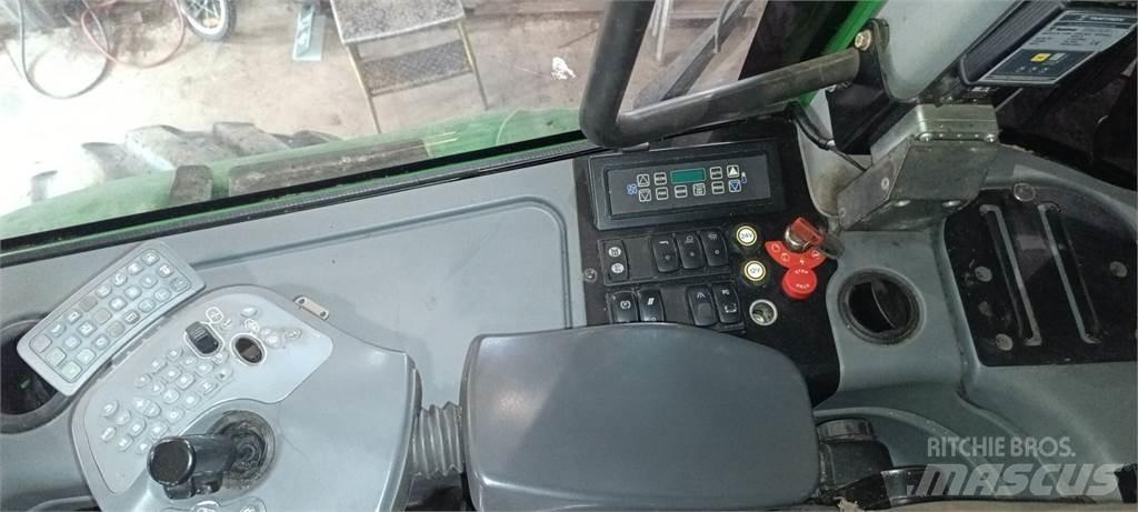 John Deere 1110E Vyvážecí traktory