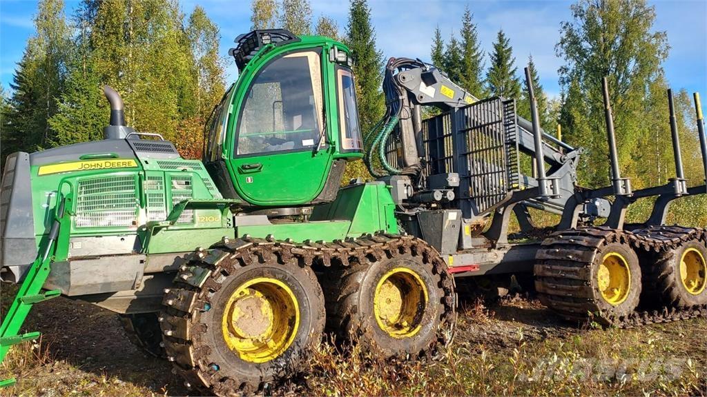 John Deere 1210G Vyvážecí traktory