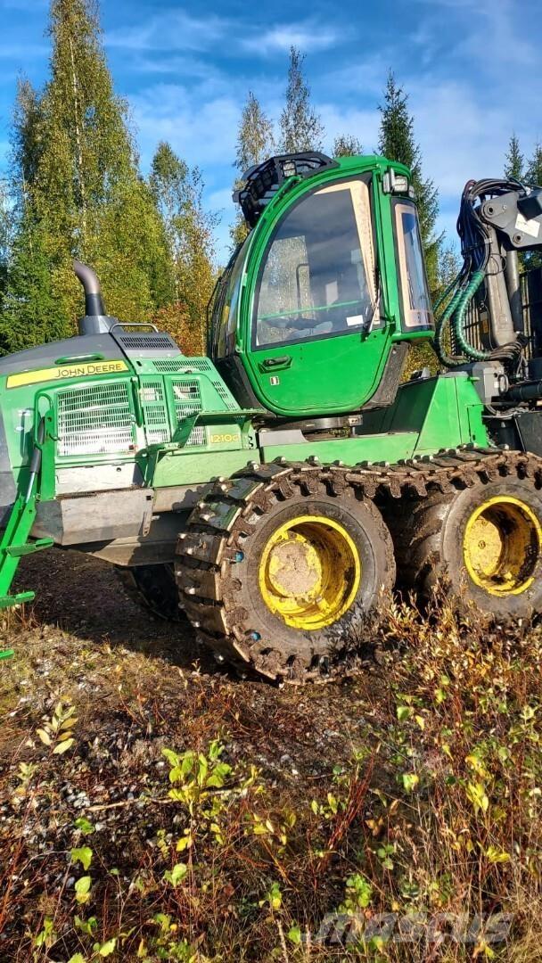 John Deere 1210G Vyvážecí traktory