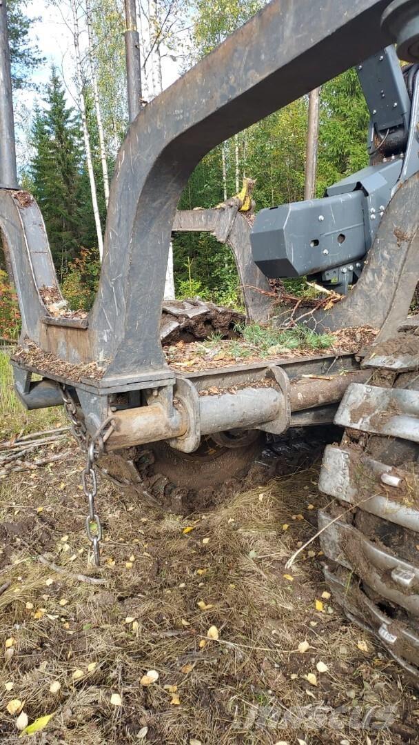 John Deere 1210G Vyvážecí traktory