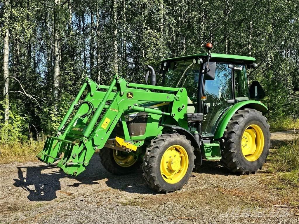 John Deere 5058E Traktory