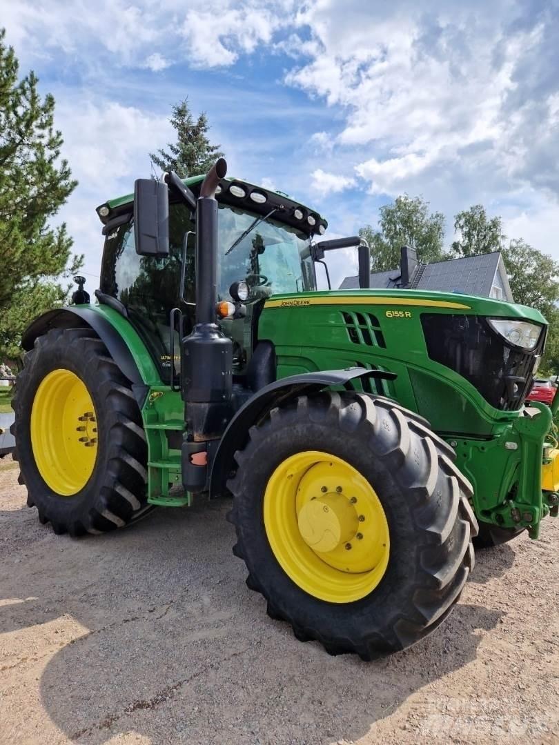 John Deere 6155R Traktory