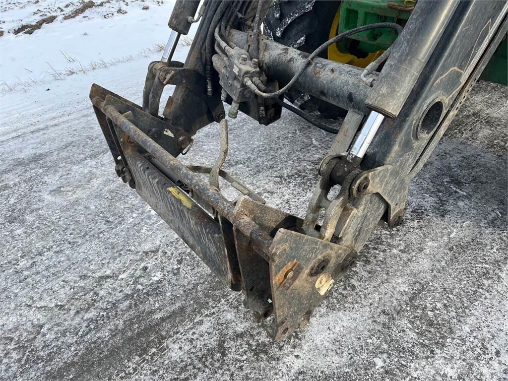 John Deere 6320 Traktory