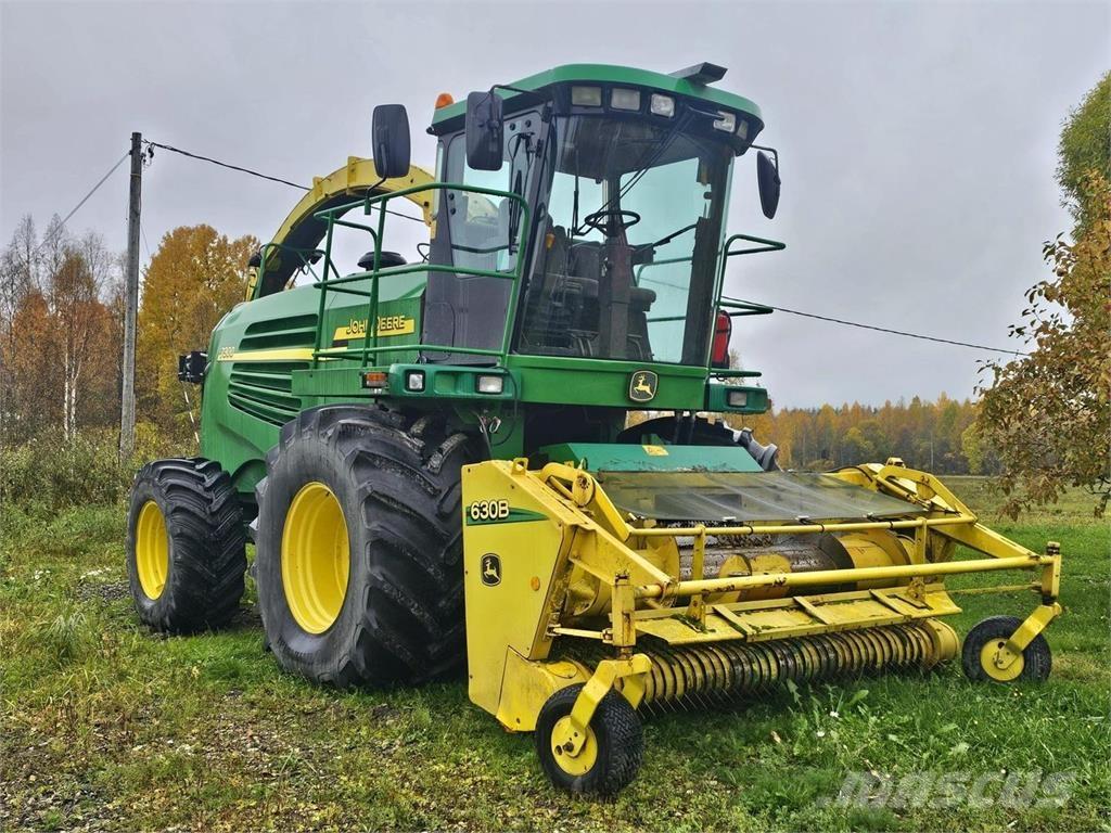 John Deere 7300 Další