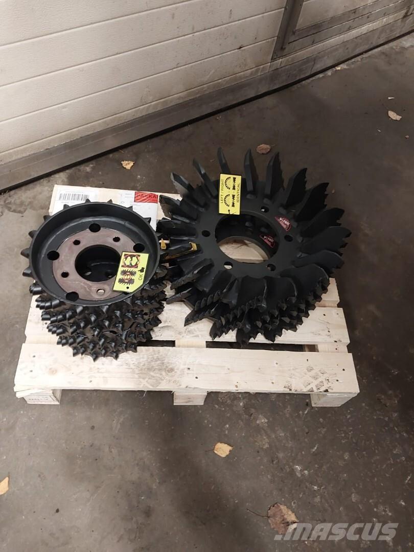 John Deere H415 Těžební hlavy