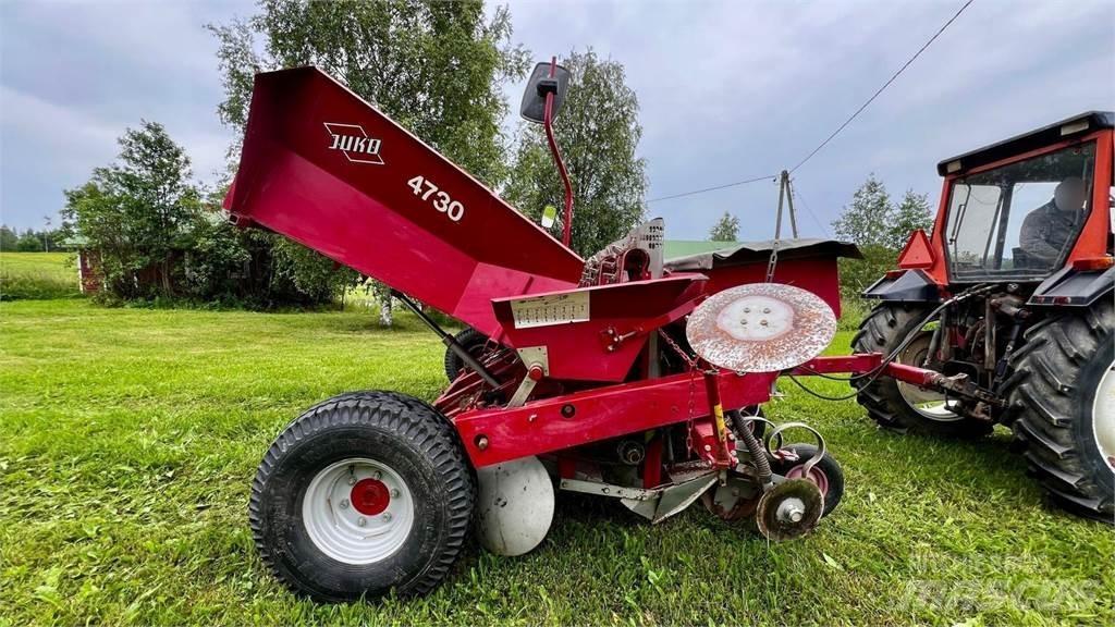 Juko 4730 Sázecí stroje