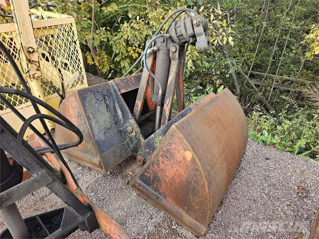  Kahmari Další nakladače, rypadla a příslušenství