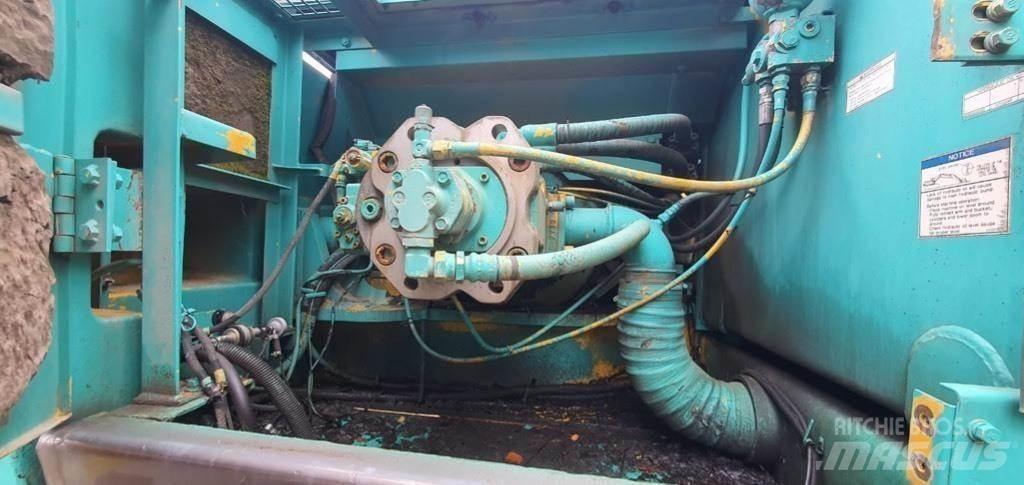 Kobelco SK 460 LC Pásová rýpadla