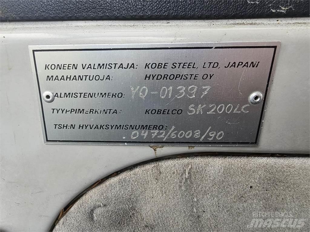 Kobelco SK200LC Pásová rýpadla