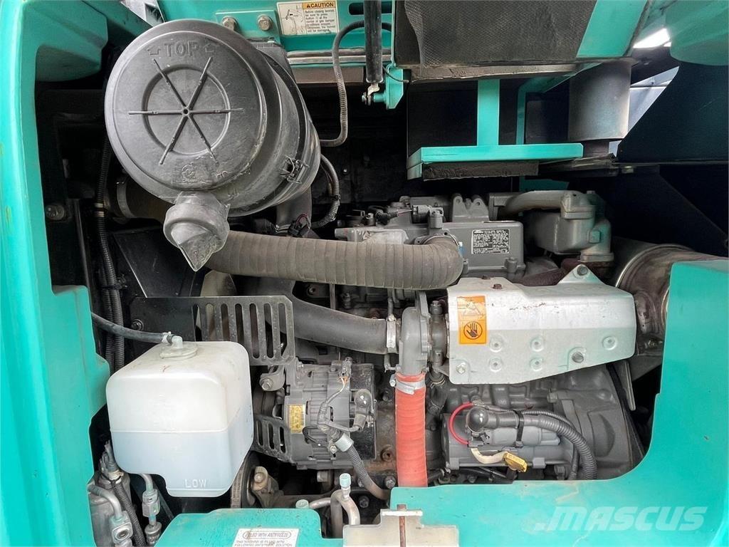 Kobelco SK75SR Midi rýpadla 7t - 12t